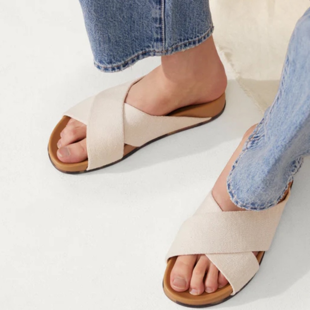 Rothy’s The Weekend Slide